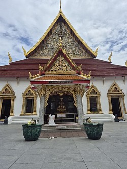 วัดชนะสงครามราชวรมหาวิหาร